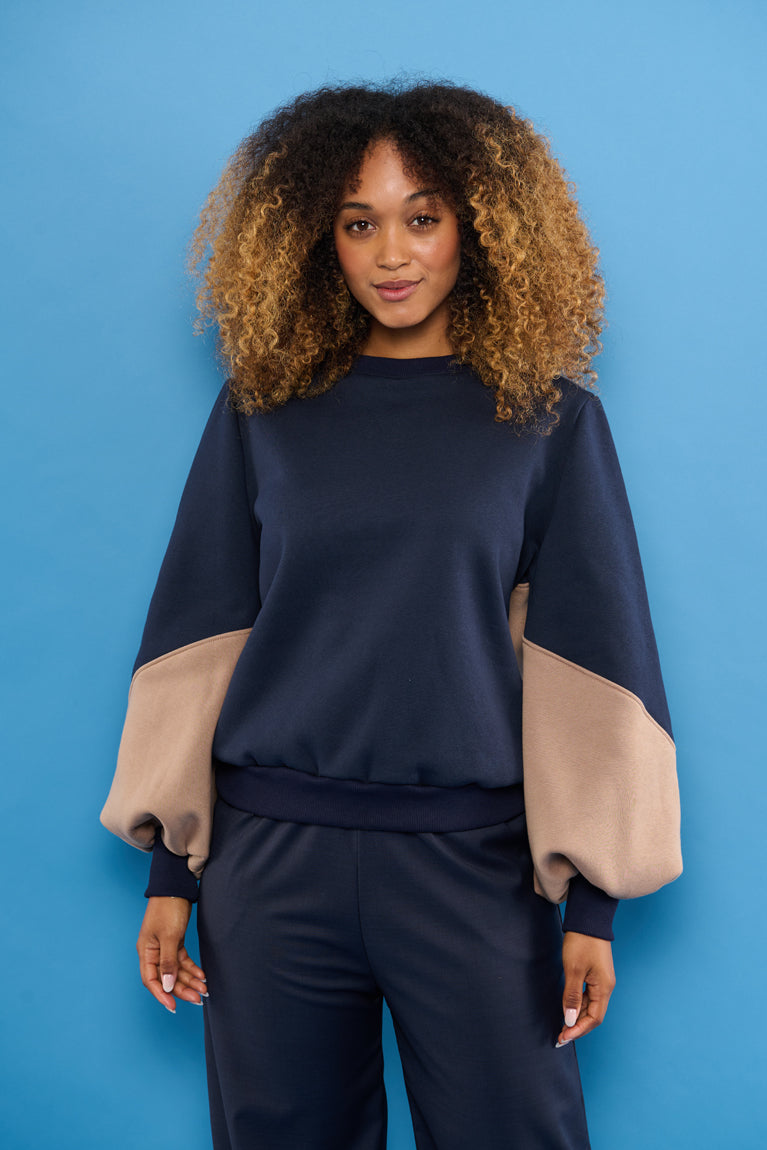 Froks Isabel Sweatshirt / Indigo & Sesame