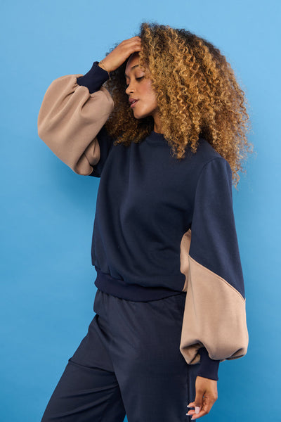 Froks Isabel Sweatshirt / Indigo & Sesame