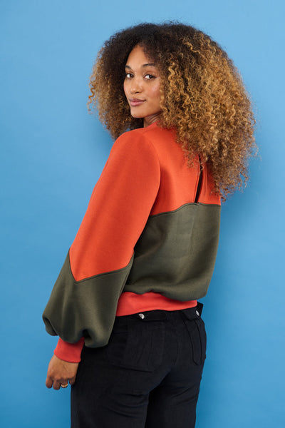 Froks Isabel Sweatshirt / Orange & Forest green